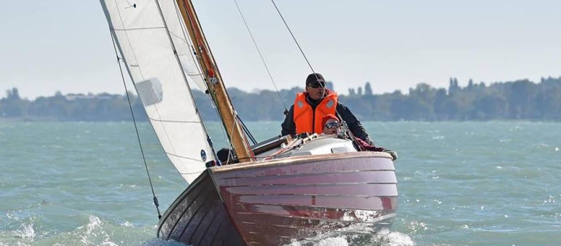 02 - Erős szélben2